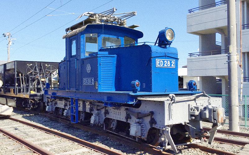 ED282 (機関車)