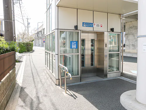 曳馬駅のエレベーター